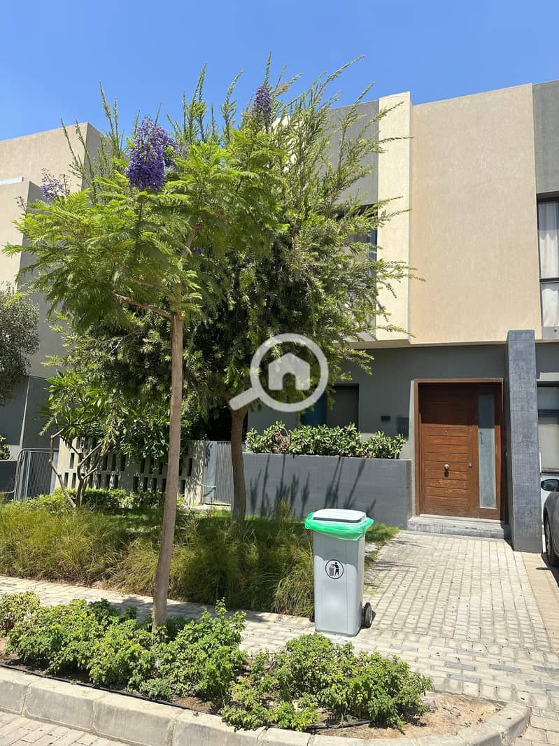 2 WhatsApp Image 2025-09-05 at 20.06. 55_d1a21db7. jpg