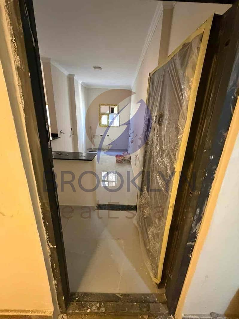 6 29088f49-c4eb-4ca9-8da5-c2f02d5b8c3d. jpg