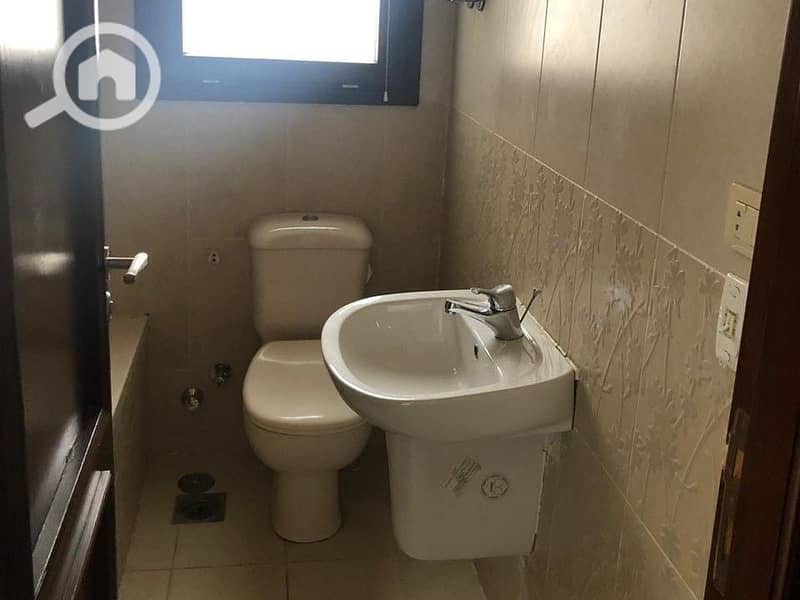 4 486487592_9094897043970700_8267602311608341306_n. jpg