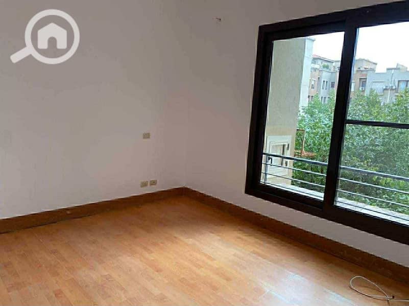 4 WhatsApp Image 2025-12-03 at 09.05. 47_3d363fd3. jpg