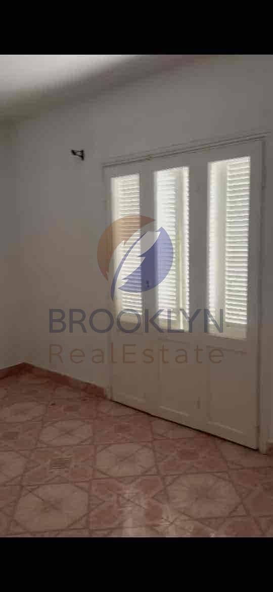 8 cd9b41be-5b11-4c6f-831f-74b024fc13bc. jpg