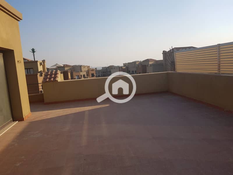 10 WhatsApp Image 2025-12-20 at 09.54. 13_a6efc609. jpg