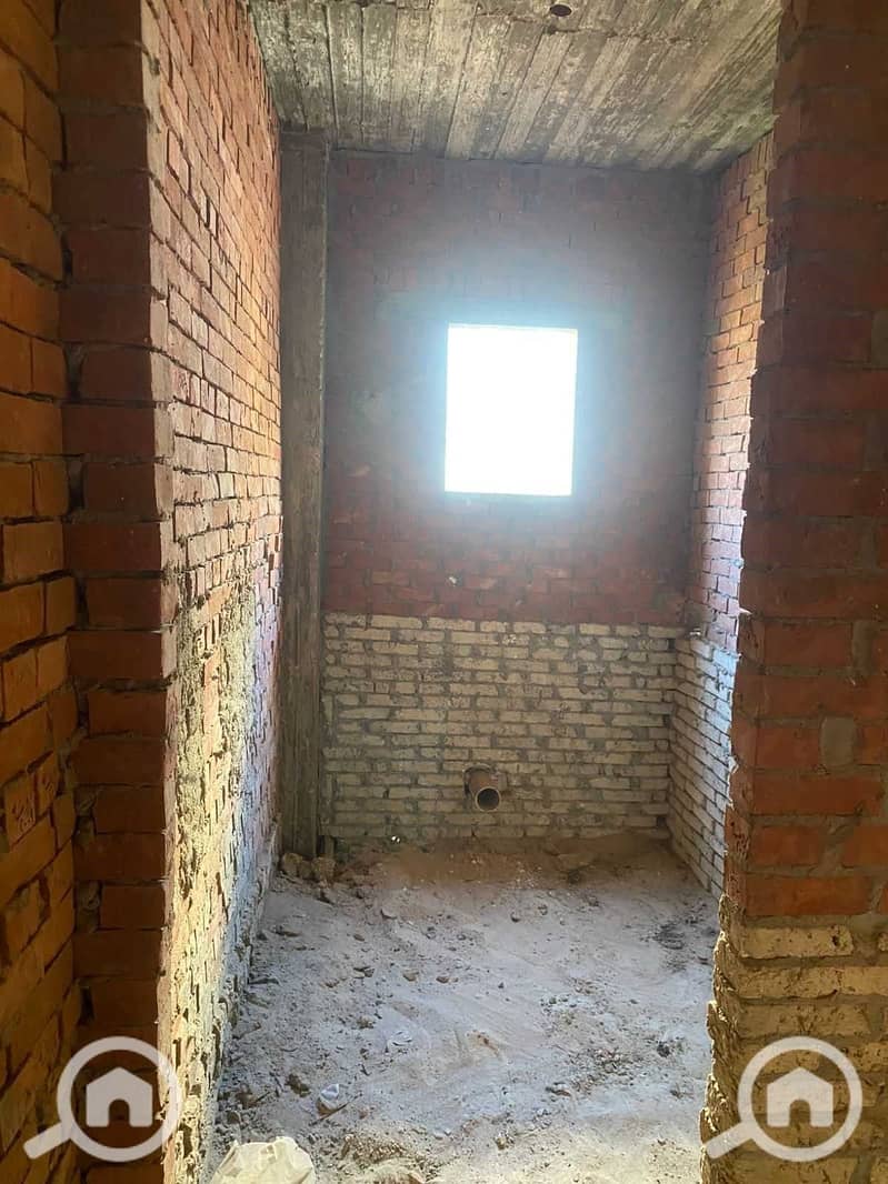 8 WHsPcdKGjTEEefEv26K9vLo6tl4ZN75ga5DgqXZ8. jpg