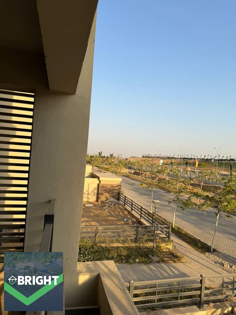 5 71bbcdea-b389-4dc4-a0b3-a56aff6c3706. jpg