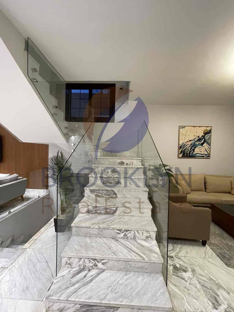 3 04cf019a-c690-4e75-bd2e-8e1509b31aba. jpg