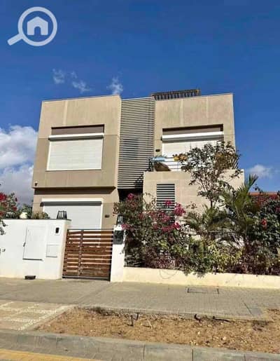 6 Bedroom Twin House for Sale in New Cairo, Cairo - IMG_8692. jpg