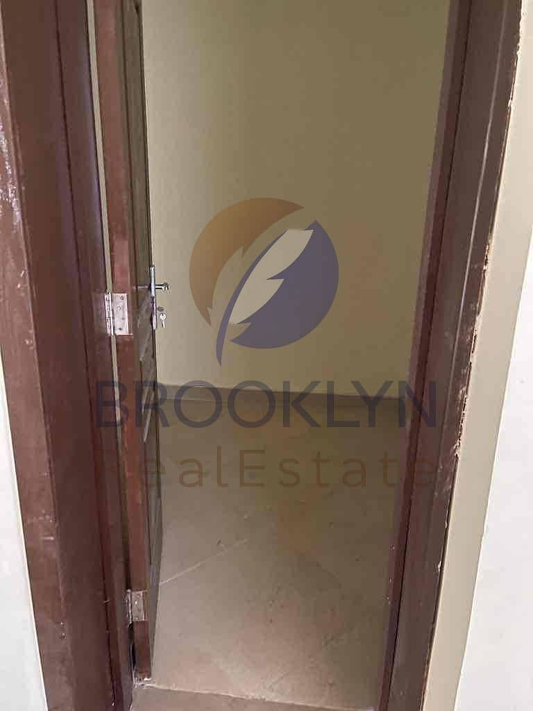 12 66f963ff-be8b-4bae-bc85-3cc47acbd1b9. jpg