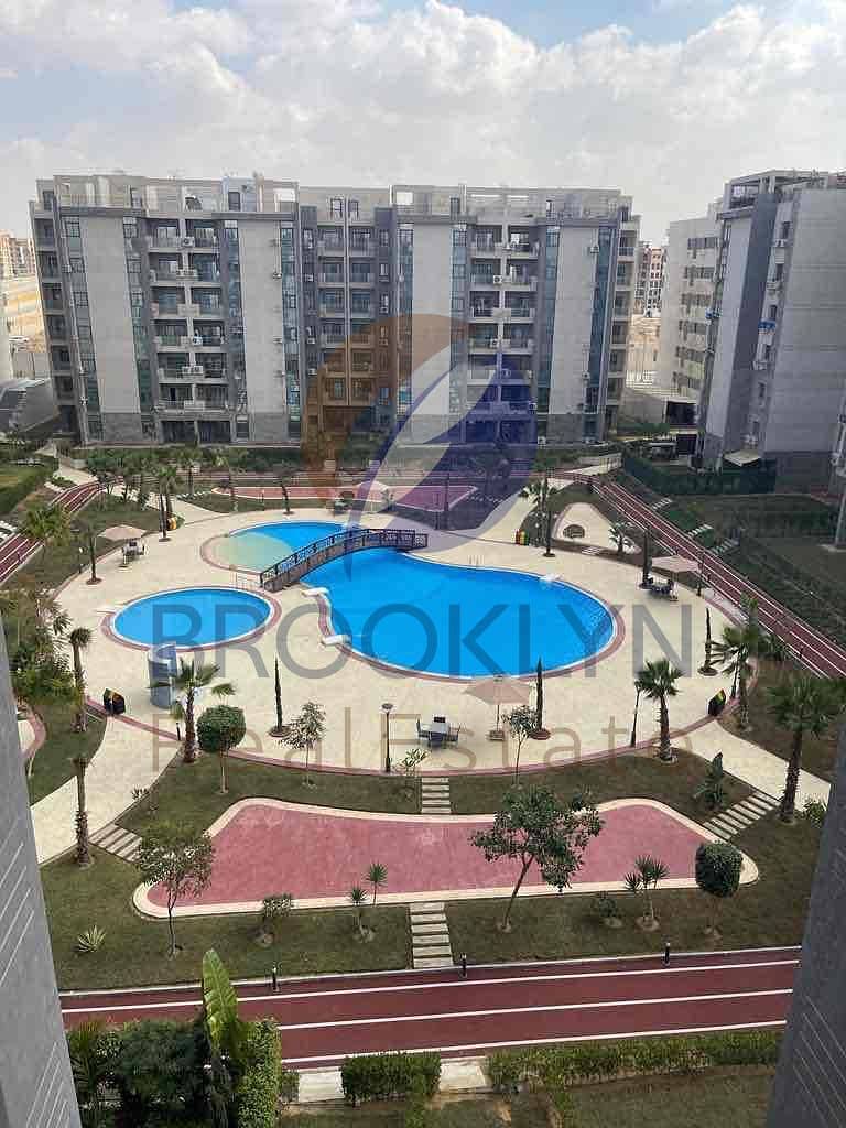 14 8f37ac1c-1a65-4059-a2bf-34868d9a2d6a. jpg