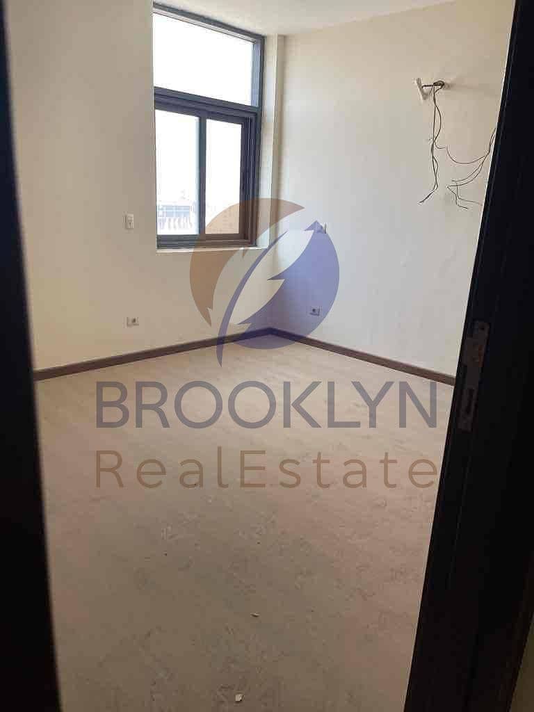 15 98aa269e-4186-4659-9178-20a259f6bc7d. jpg