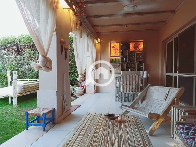 3 6ae93e6b-65d5-4904-83c1-f3f3aa591fc7. jpg