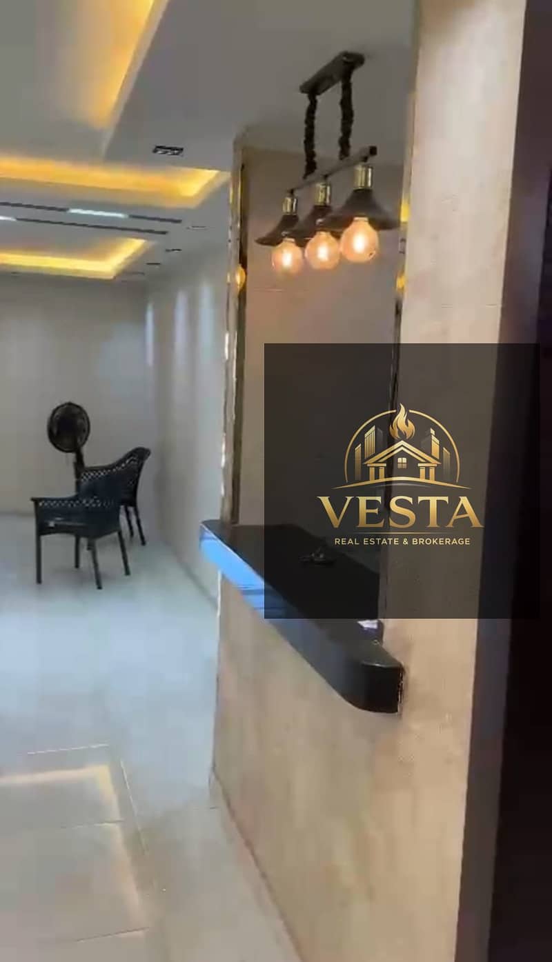 3 17f28d33-3261-401a-aaf9-3e22390dd392. jpg