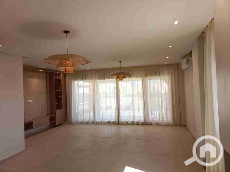 1000044182. jpg 1000044182. jpg