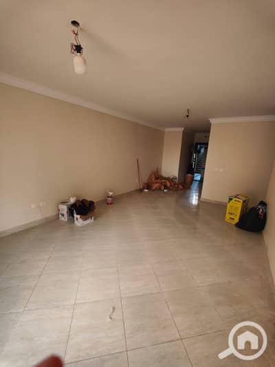 شقة 3 غرف نوم للايجار في حدائق اكتوبر، الجيزة - WhatsApp Image 2025-12-28 at 21.13. 57. jpeg