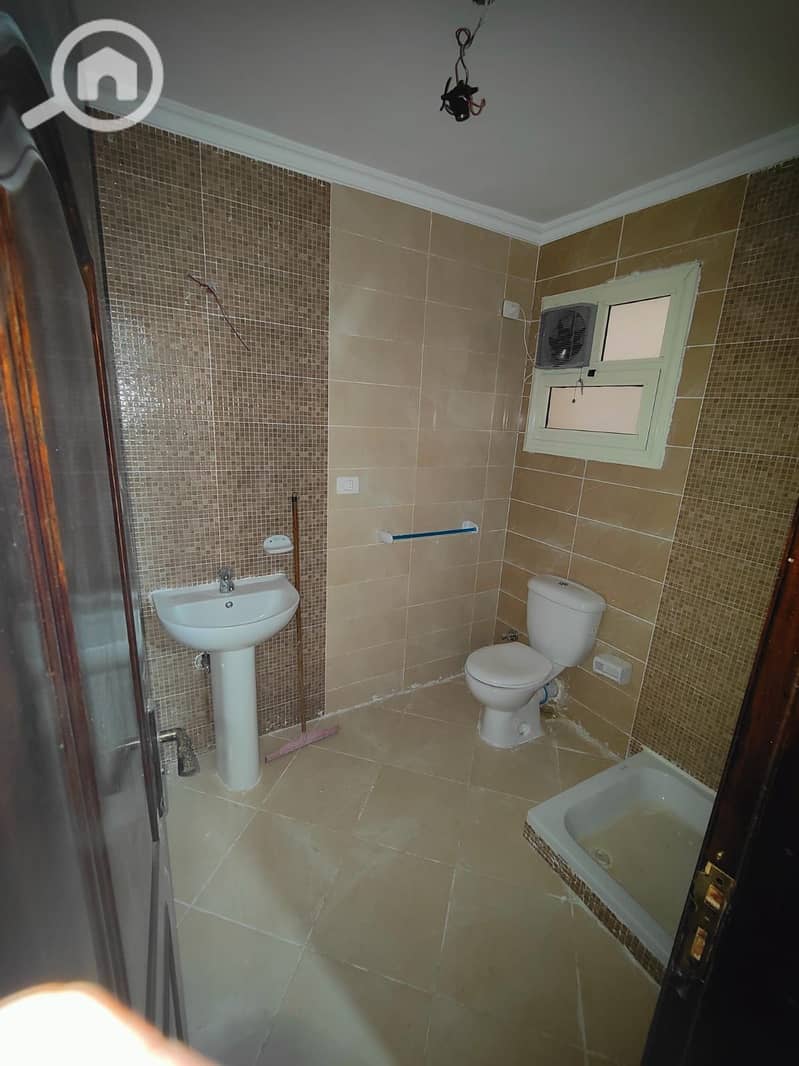 9 WhatsApp Image 2025-12-28 at 21.14. 00. jpeg