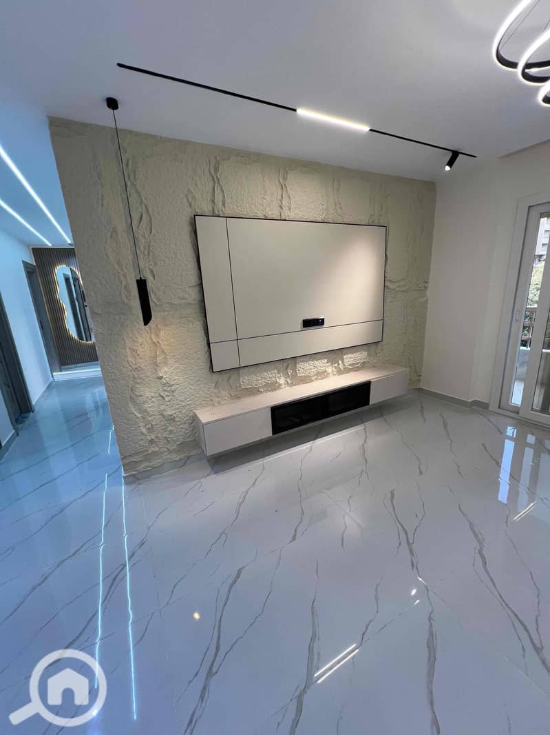 3 3f489439-d073-400b-89ff-052f18afe960. jpg