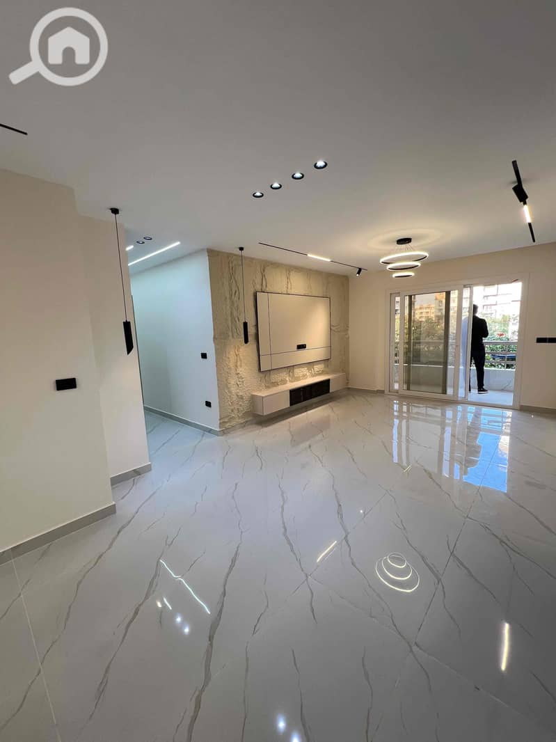 7 35def1ac-eaaa-43fc-b551-c330a7d433ea. jpg