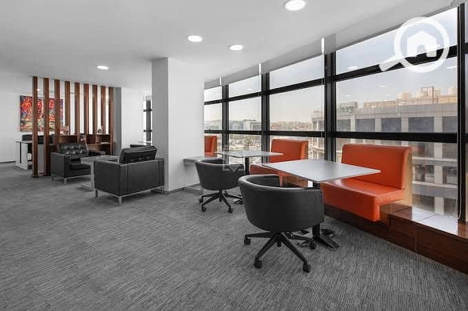 10 b3e8a995-1d31-4855-992a-680d289d3510. jpg