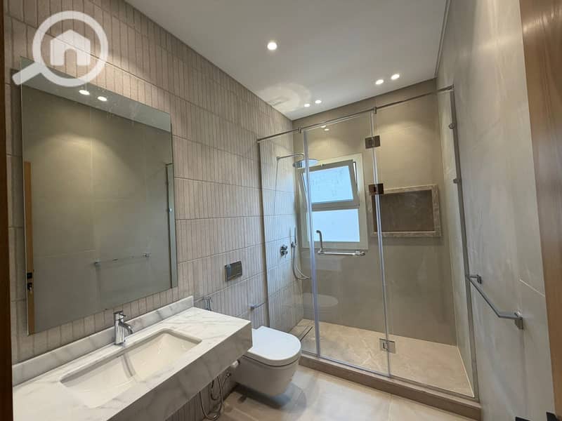 10 WhatsApp Image 2026-01-13 at 17.06. 56 (2). jpeg