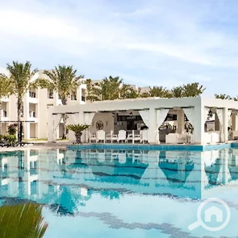 3 imgi_5_683f77fdcd0897e07dc1d547_About. jpeg