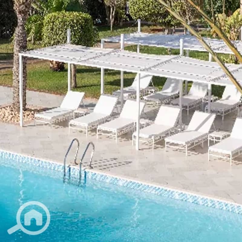 7 imgi_5_683f7820e8d275cab424ee0f_About. jpeg