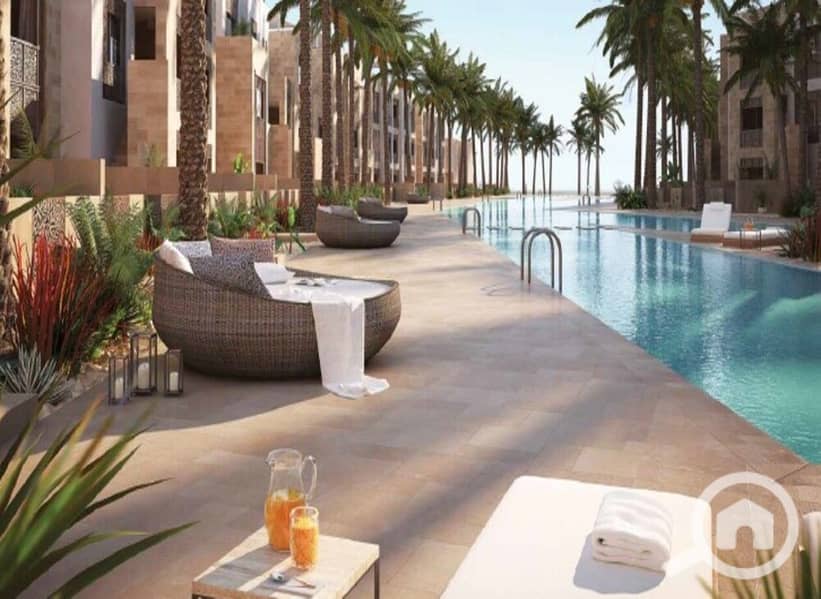 11 b8edf4c8-9259-414f-acae-fc071cd88925. jpg