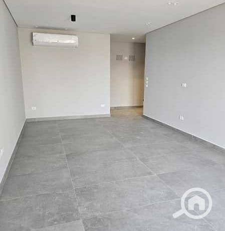 3 6HXIyJrOlFXHZ5Fc9xBuS20A4HMs0cbJpsH83fal_edit_94100835178472. jpg