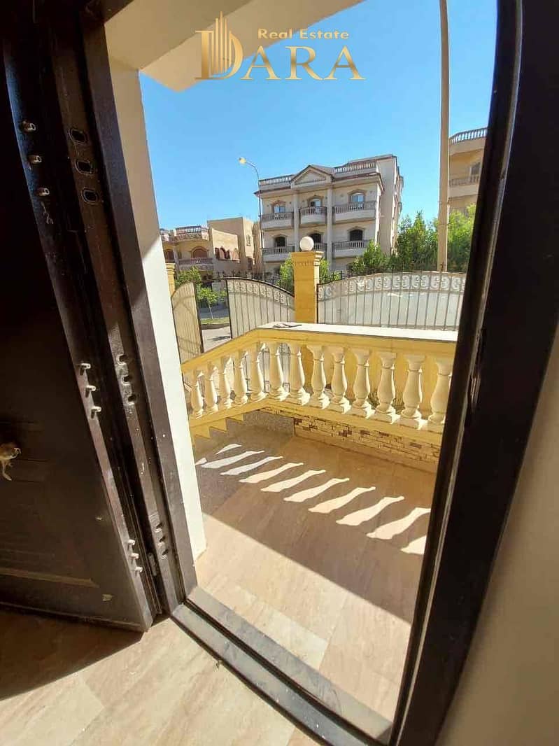 8 7ad208f6-0b5d-4ed9-8ea0-561e32d8cc5a. jpg