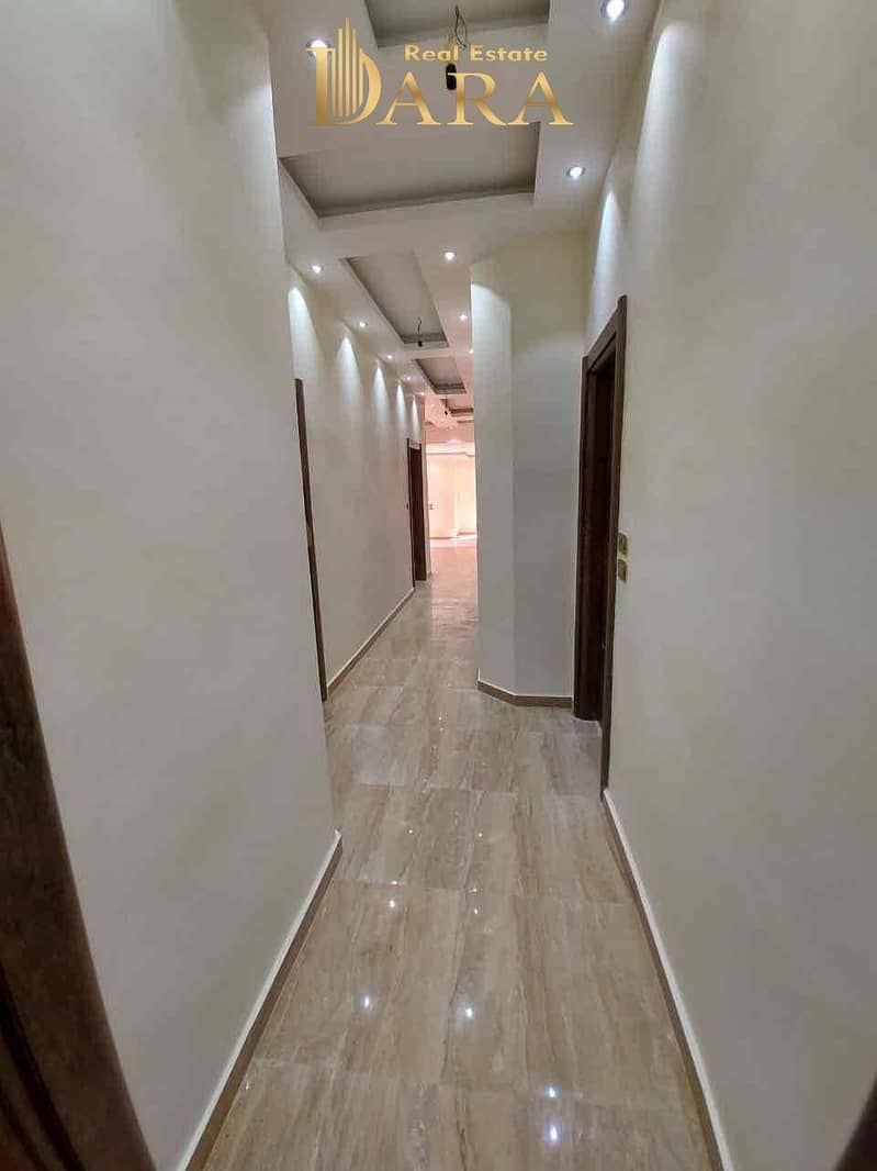 13 74da6131-6909-4937-b80d-daf3a902b663. jpg