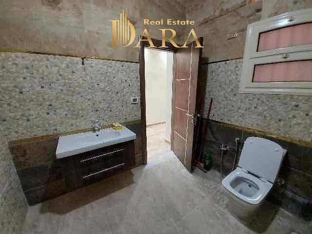 15 f63721f4-0681-4e73-9285-47467b112bdf. jpg