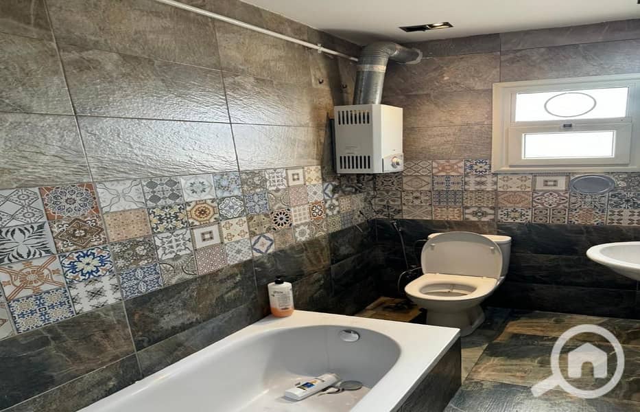 10 WhatsApp-Image-2024-05-16-at-12.26. 17-PM. jpg