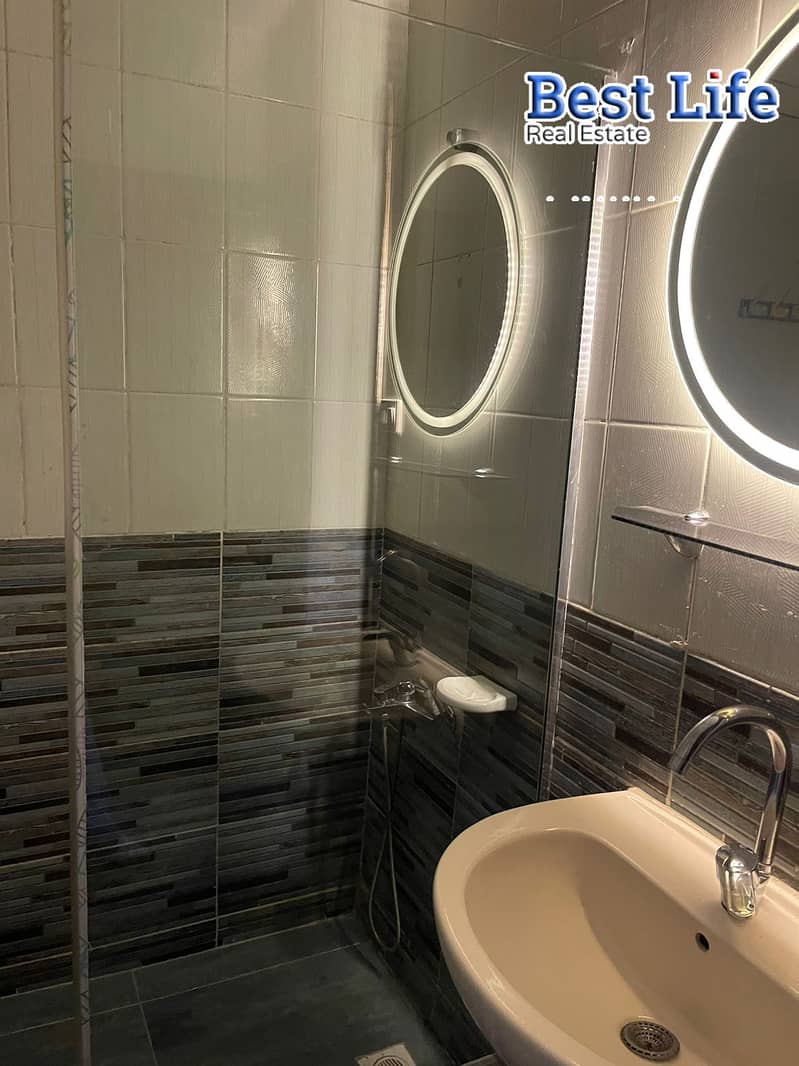 8 68e1387915887_ec8a1f3f-d591-442c-8c0a-a0a92d3a70ad. jpg