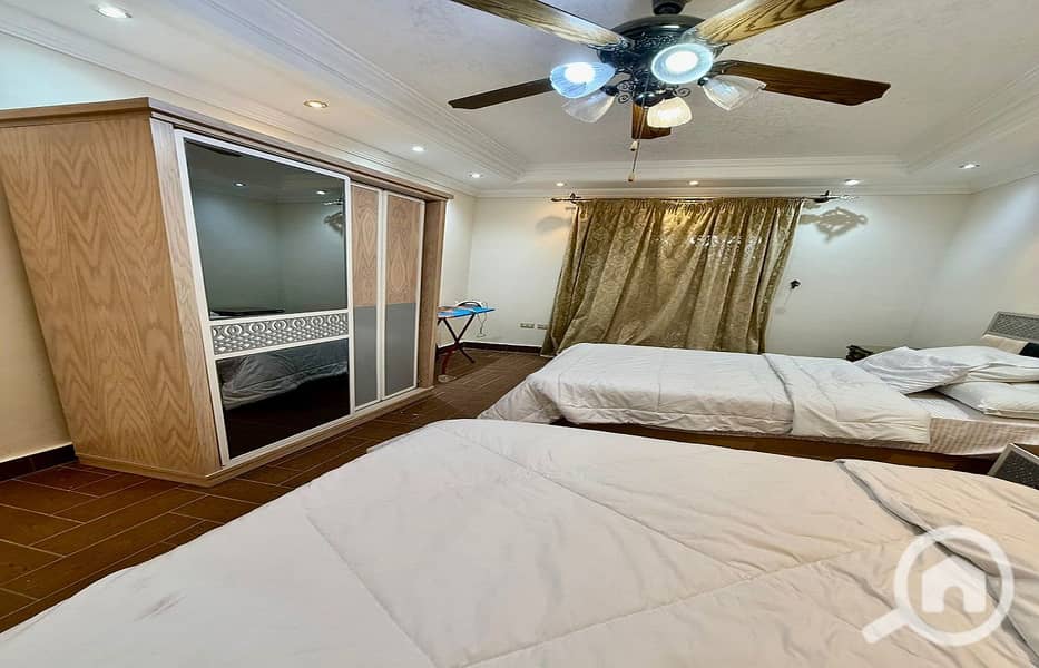 17 6bf04a2a-bc79-4aaf-8ad3-e876575eeb31. jpg