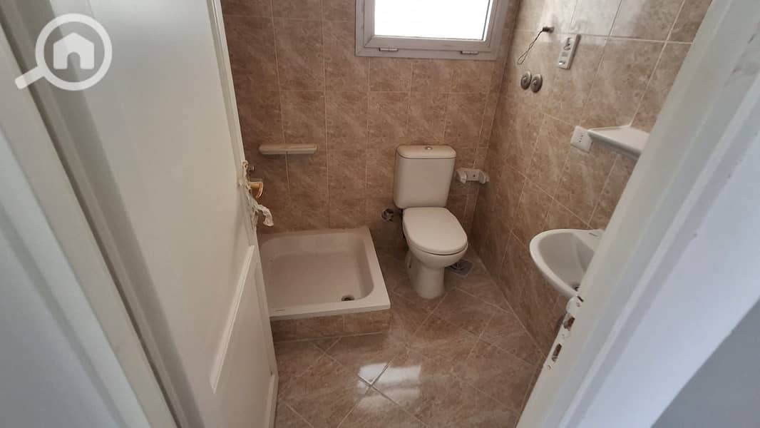 26 46628c05-5bce-41d2-828f-ab5029e942f4. jpeg