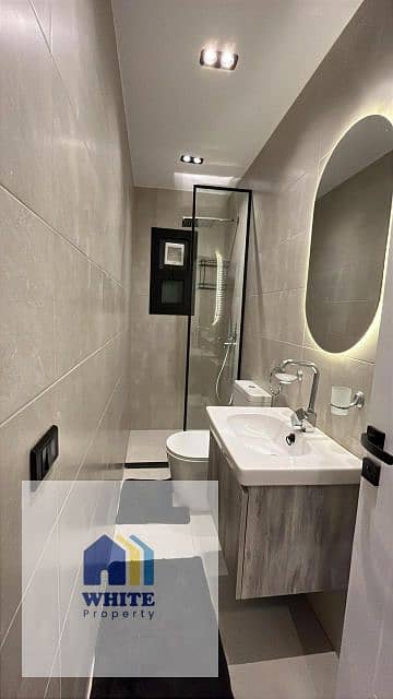 7 WhatsApp Image 2025-11-17 at 11.47. 34 PM. jpg