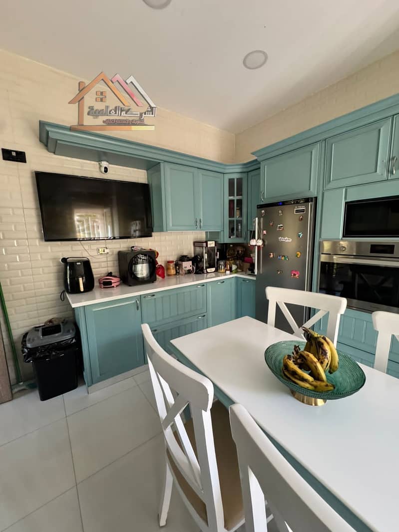 5 9c848f4d-9d28-4ec2-b57f-184a764da769. jpeg