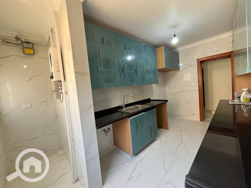 2 12b317a2-91df-484f-97b8-18824defecad. jpeg