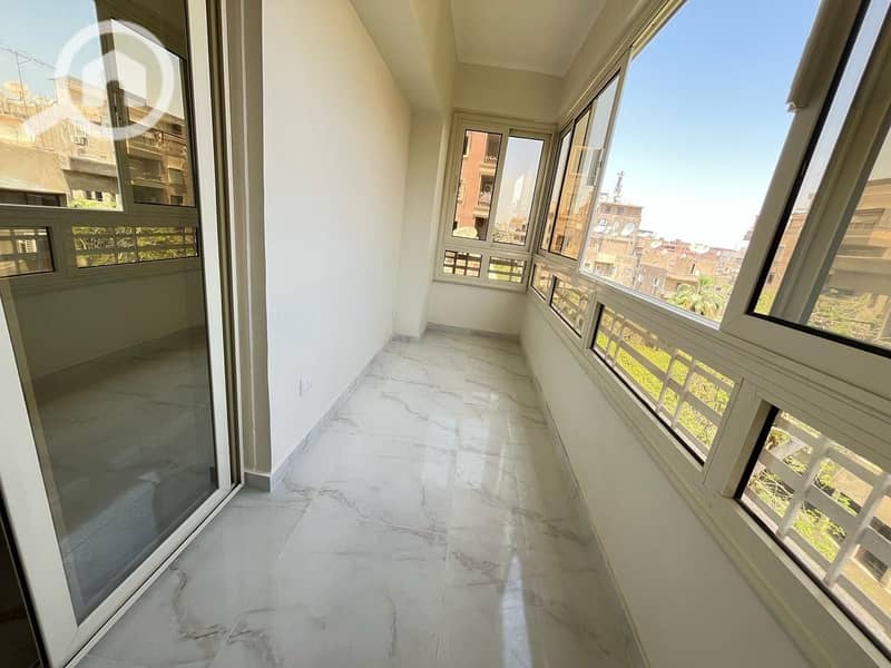 16 cb431f0f-805b-41c5-9125-57244fe52fad. jpeg