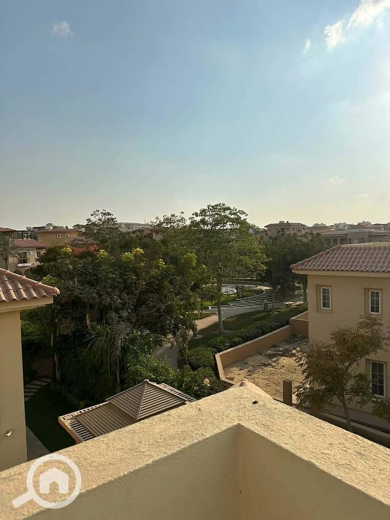 7 820749f7-03eb-48fd-81e9-691a4c7be5f2. jpeg