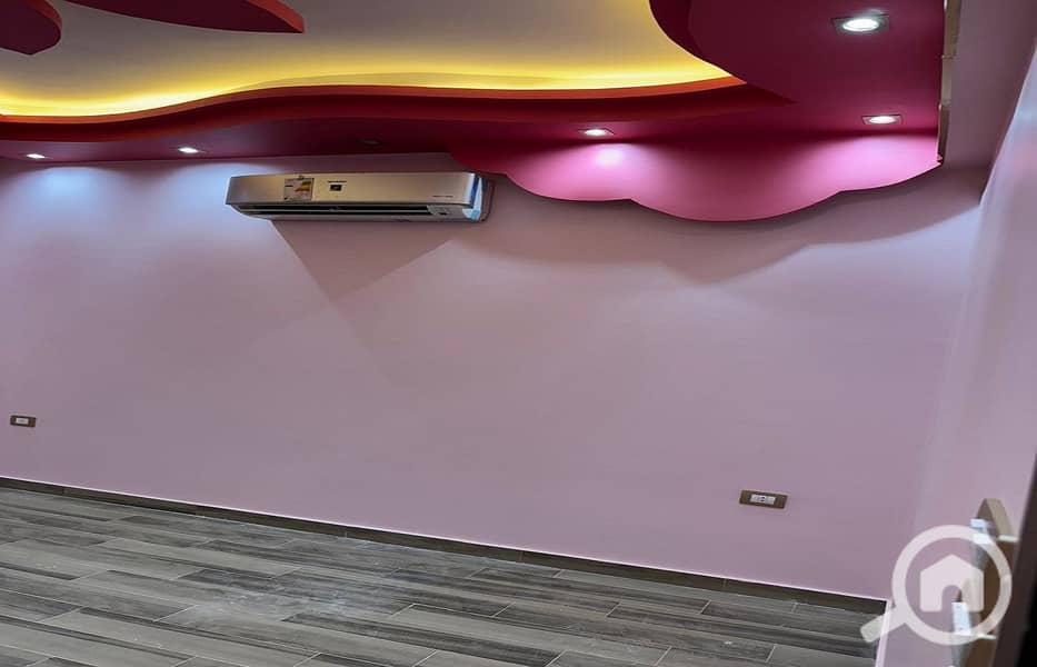 15 1c479666-599b-4d40-b524-5a01dc82a57c. jpg