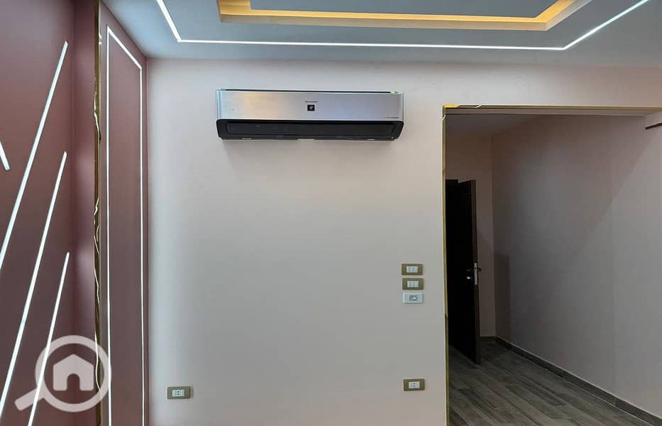 19 47a8026a-646b-411f-965f-4737192e74b3. jpg