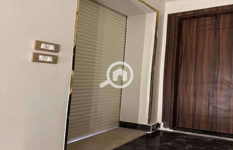 26 ce18cf1f-123e-4c2e-9cdc-f693d2eef039. jpg