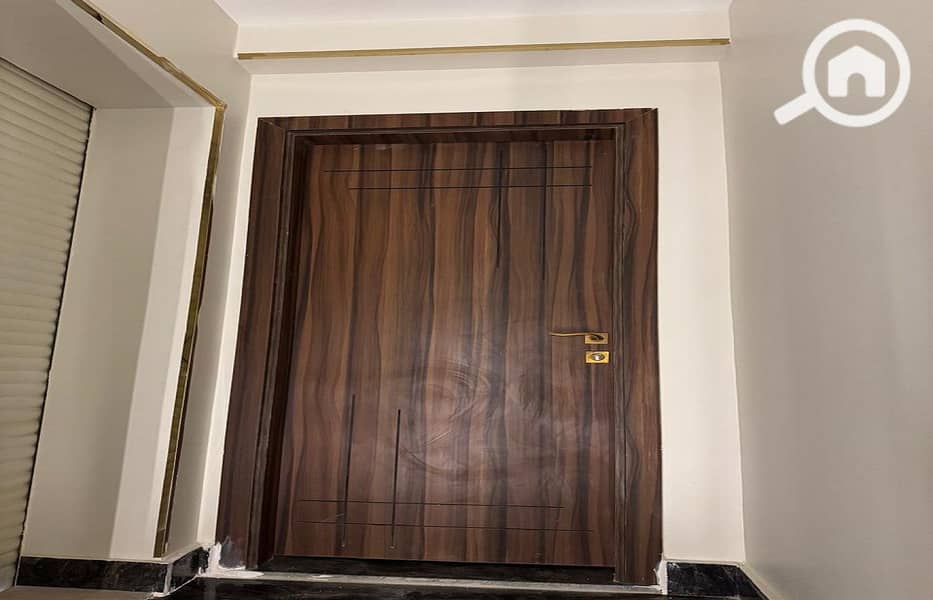 27 dc446312-9e22-487c-bafe-c82aa8b8d99d. jpg