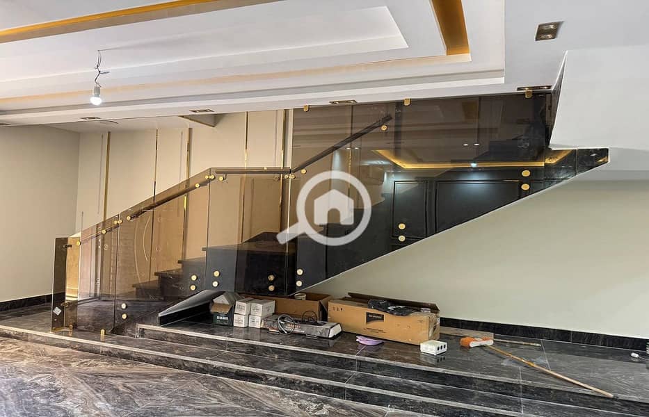 31 393241ee-fec3-405e-a6a4-e8c965f22f06. jpg