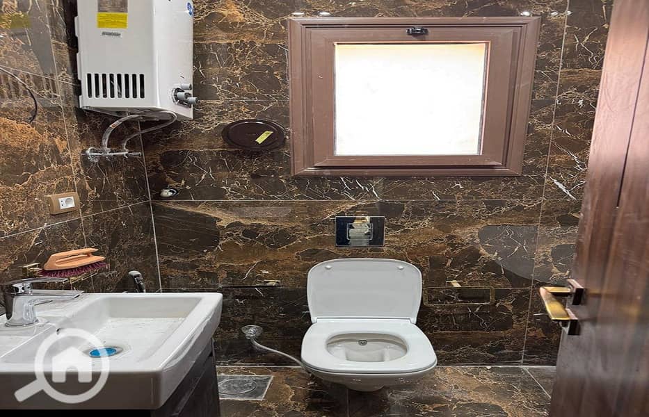 44 3b13868b-bbfb-4be7-a120-d46fe2638f52. jpg