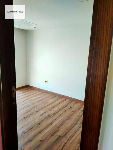 6 WhatsApp Image 2026-01-29 at 9.21. 02 PM (2). jpg