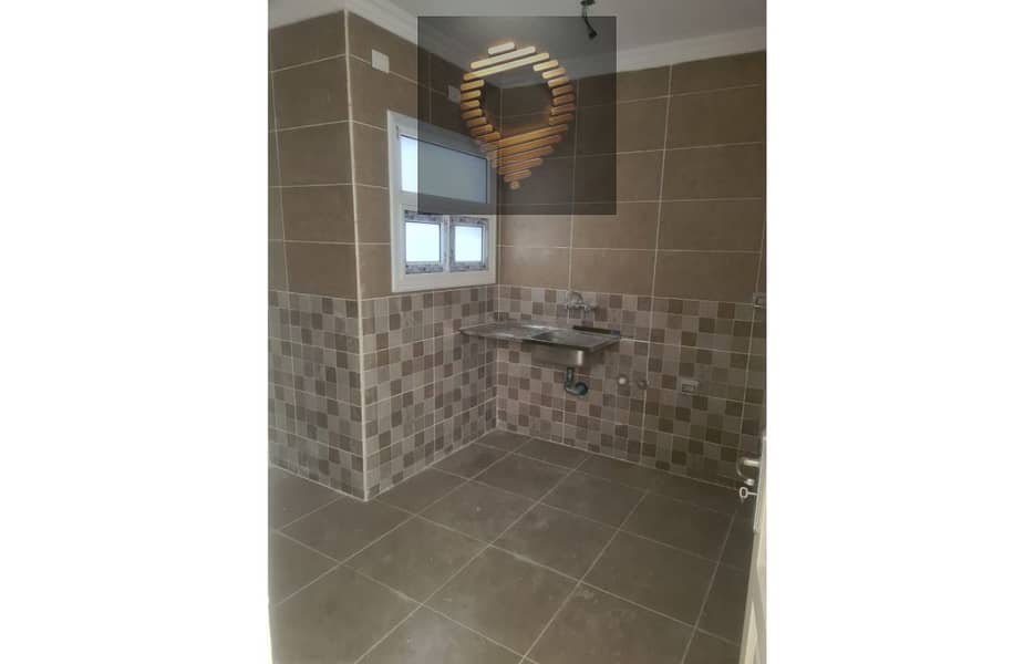 10 صورة واتساب بتاريخ 2025-06-19 في 12.34. 04_e8bacbda. jpg