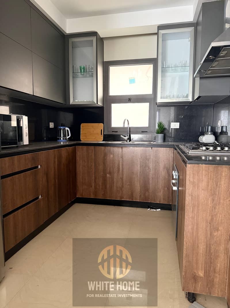 6 0a855cc6-1947-4f2c-8f90-31ee9f307b81. jpeg