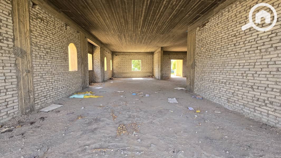 10 a430da54-0cb2-455f-bda1-4da1fbea1539. jpg