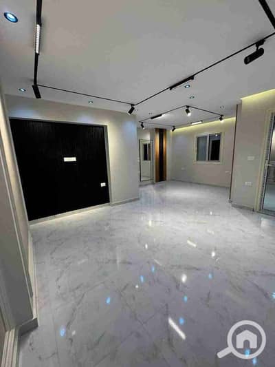 شقة 3 غرف نوم للبيع في المقطم، القاهرة - IMG-20260126-WA0034. jpg