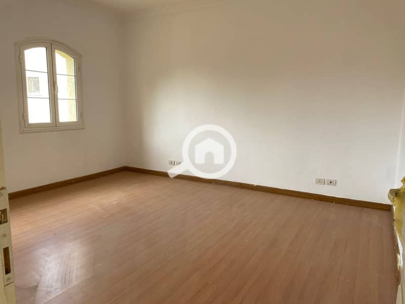 9 020bbde1-ffd2-40d0-b8cc-cb86fc7d3ea2. jpg